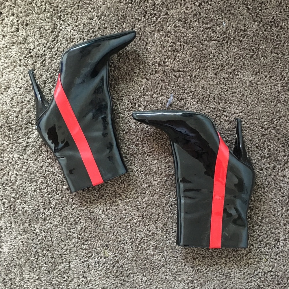 Forever 21 heel boot